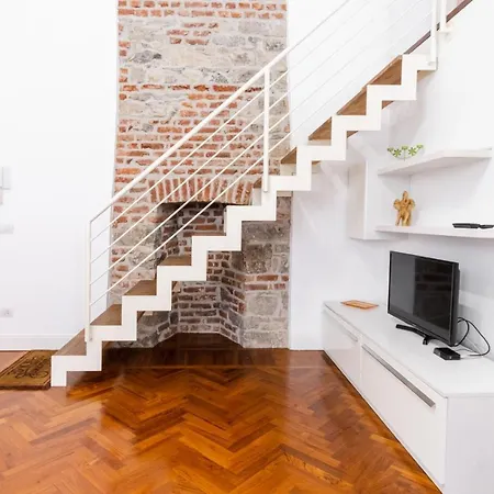 Loft Via Morosini Centro - Ixihome