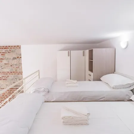 Loft Via Morosini Centro - Ixihome